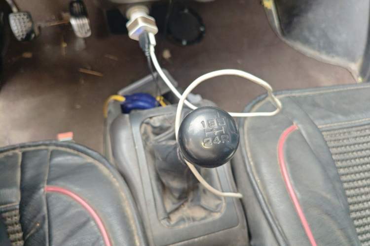 Used Wuling Rongguang 2012 1.2L Extended Basic Version LJY Gear Lever