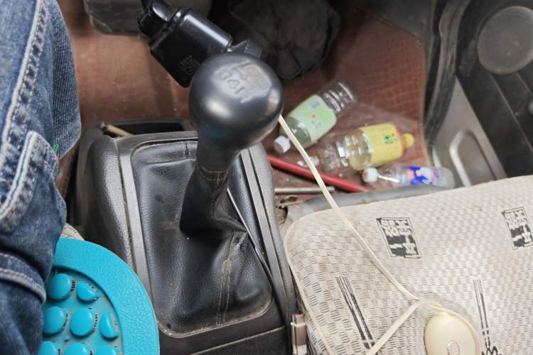 Used Wuling Rongguang 2012 1.5L Extended Basic Version Gear Lever