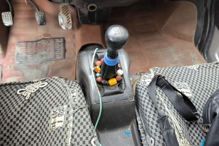 Used Wuling Rongguang 2012 1.2L Extended Basic Version LJY Gear Lever