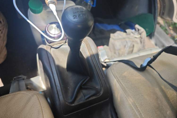 Used Wuling Rongguang 2012 1.5L Extended Basic Version Gear Lever