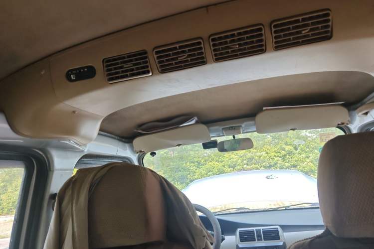 Used Wuling Rongguang 2012 1.5L Extended Standard Version Headliner