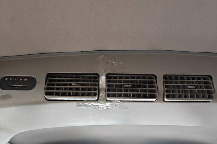 Used Wuling Rongguang 2012 1.5L Extended Standard Version Headliner