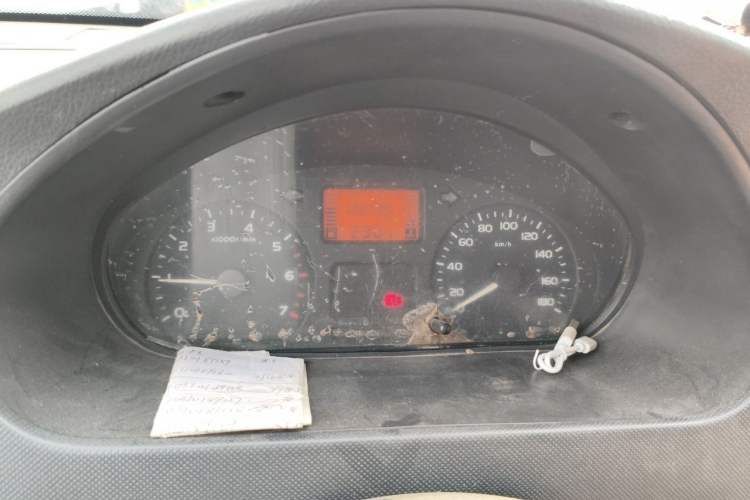 Used Wuling Rongguang 2012 1.2L Extended Basic Version LJY Instrument Cluster