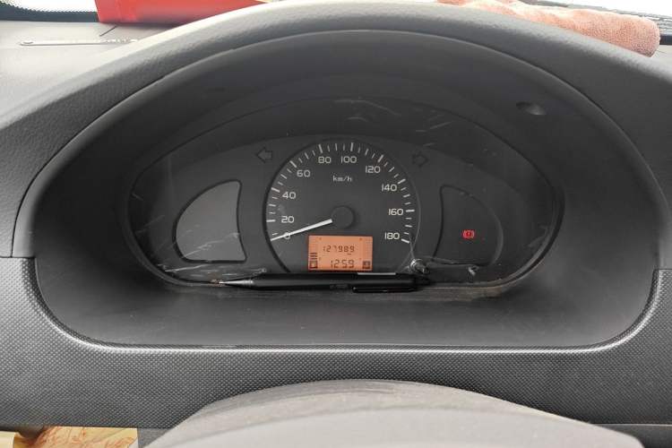 Used Wuling Rongguang 2012 1.5L Extended Standard Version Instrument Cluster