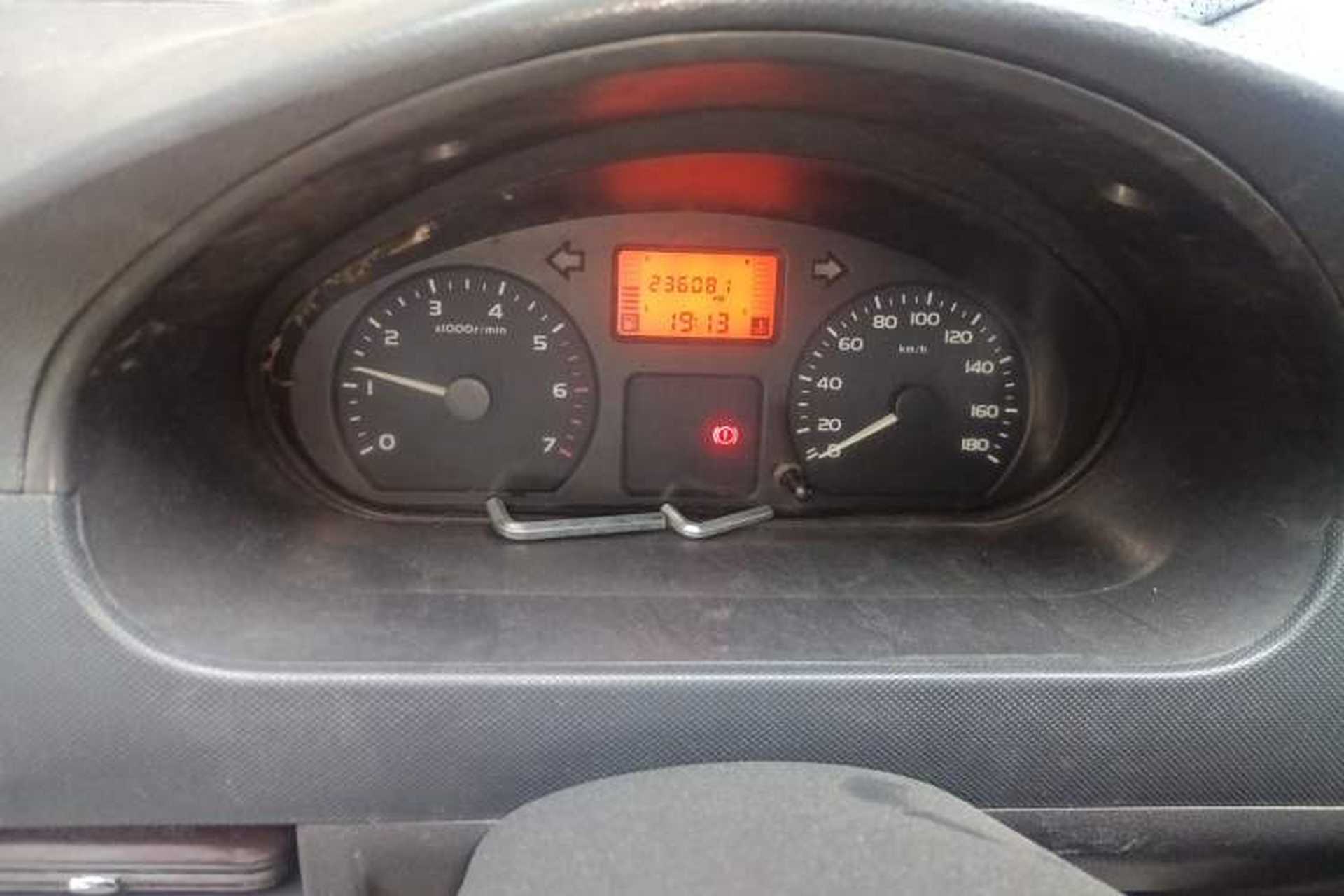 Used Wuling Rongguang 2012 1.2L Extended Basic Version LJY Instrument Cluster