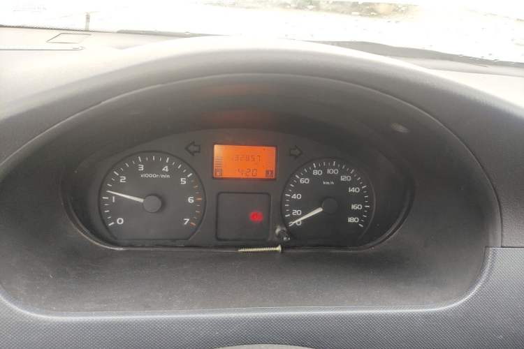 Used Wuling Rongguang 2012 1.2L Extended Basic Version LJY Instrument Cluster