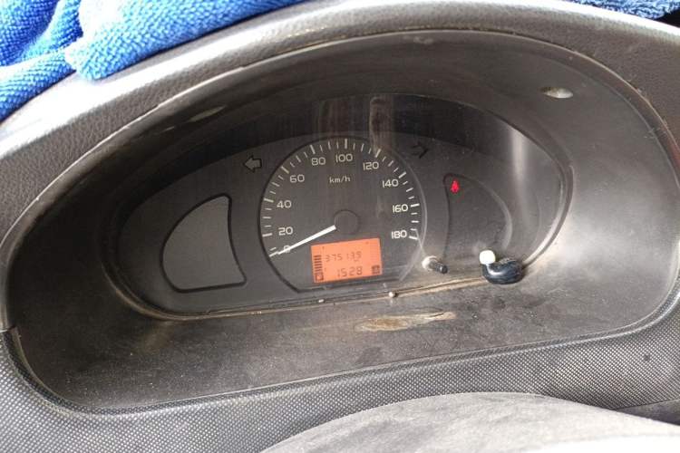 Used Wuling Rongguang 2012 1.5L Extended Standard Version Instrument Cluster