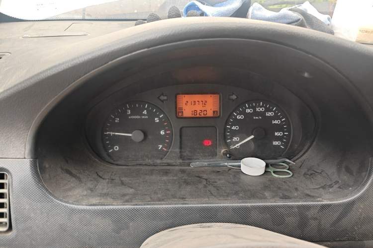 Used Wuling Rongguang 2012 1.2L Extended Basic Version LJY Instrument Cluster