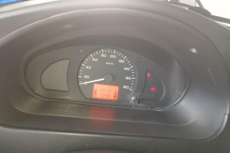 Used Wuling Rongguang 2012 1.5L Extended Basic Version Instrument Cluster