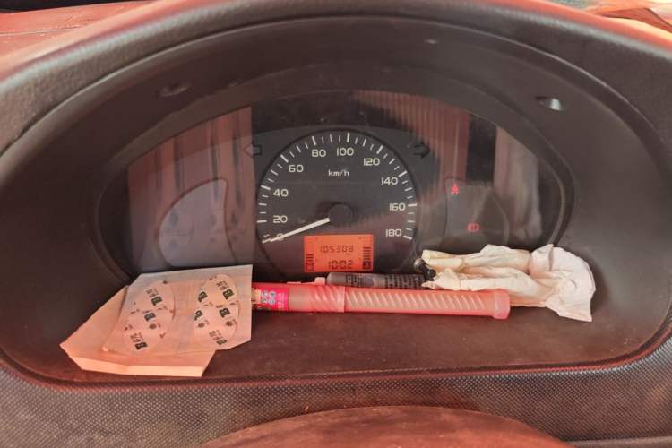 Used Wuling Rongguang 2012 1.2L Extended Basic Version LJY Instrument Cluster