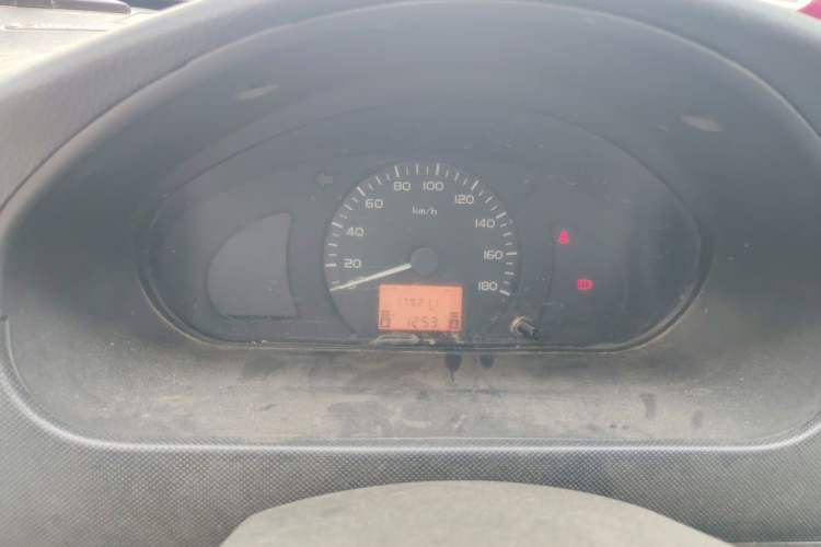 Used Wuling Rongguang 2012 1.5L Extended Basic Version Instrument Cluster
