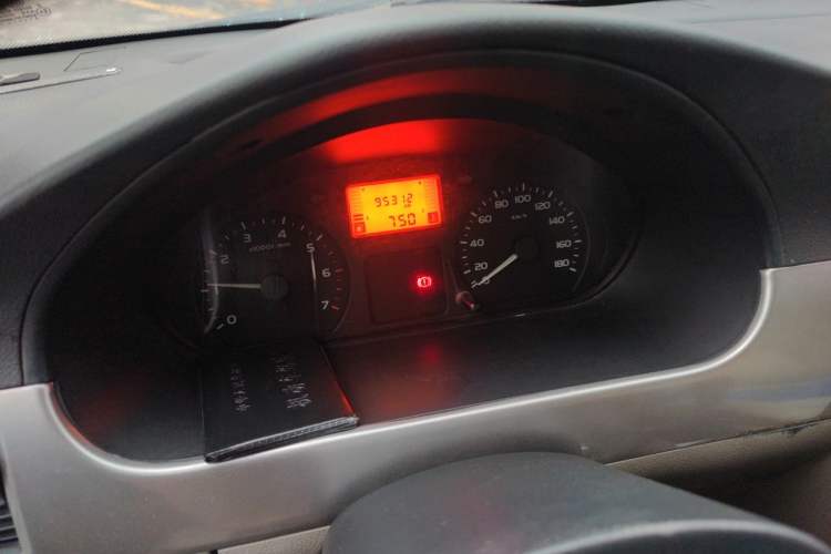 Used Wuling Rongguang 2012 1.2L Extended Basic Version LJY Instrument Cluster