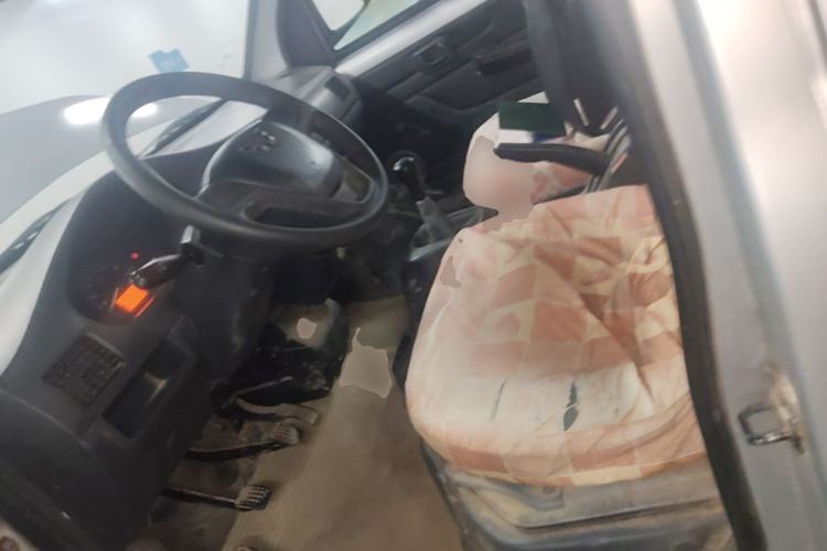Used Wuling Rongguang 2012 1.5L Extended Basic Version Left Front Seat