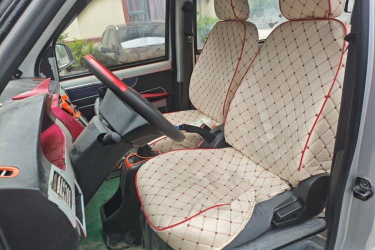 Used Wuling Rongguang 2012 1.2L Extended Basic Version LJY Left Front Seat
