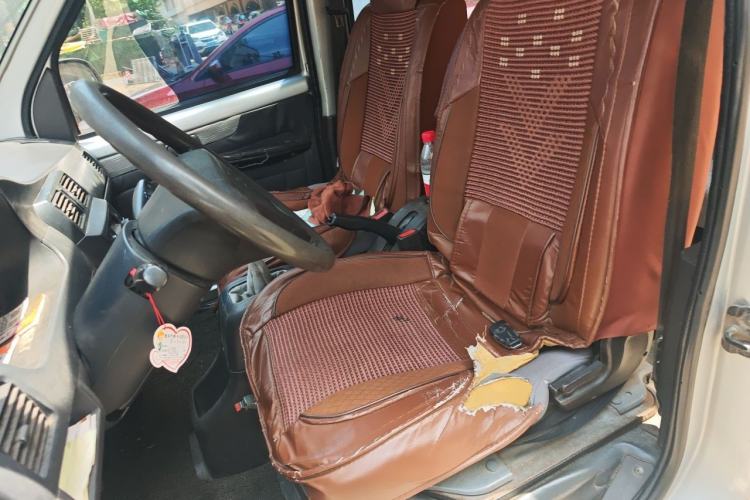 Used Wuling Rongguang 2012 1.2L Extended Basic Version LJY Left Front Seat
