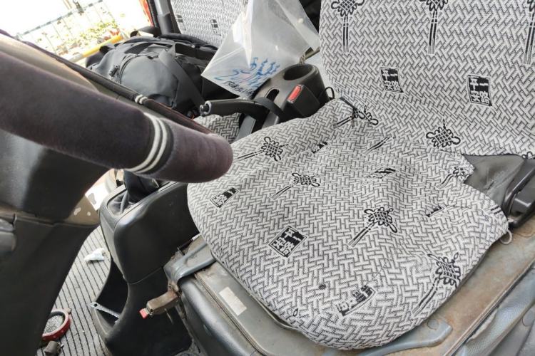 Used Wuling Rongguang 2012 1.2L Extended Basic Version LJY Left Front Seat