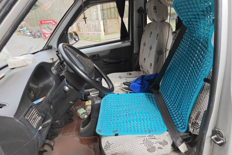 Used Wuling Rongguang 2012 1.5L Extended Basic Version Left Front Seat