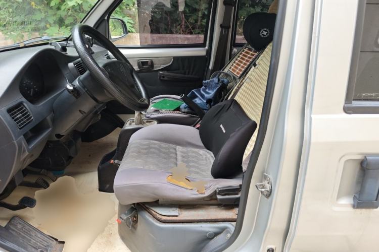 Used Wuling Rongguang 2012 1.5L Extended Basic Version Left Front Seat