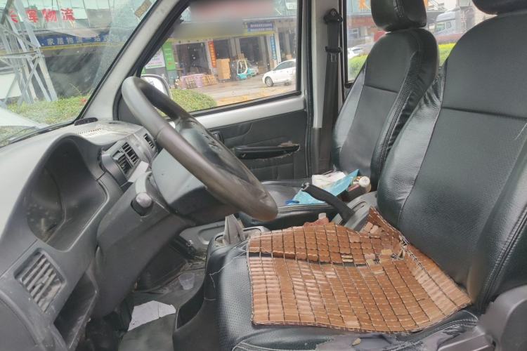 Used Wuling Rongguang 2012 1.2L Extended Basic Version LJY Left Front Seat