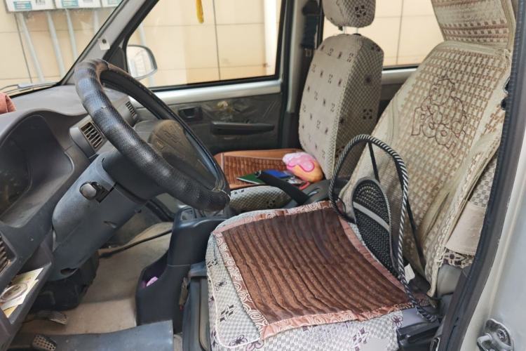 Used Wuling Rongguang 2012 1.2L Extended Basic Version LJY Left Front Seat