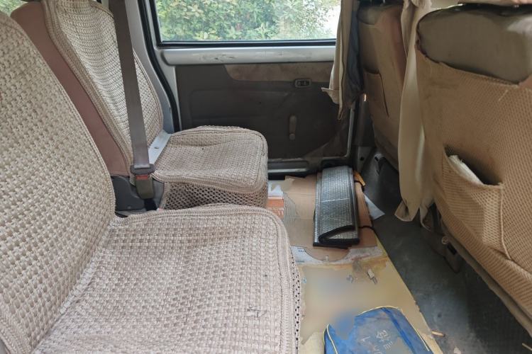 Used Wuling Rongguang 2012 1.5L Extended Standard Version Left Rear Seat