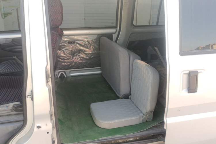 Used Wuling Rongguang 2012 1.5L Extended Basic Version Left Rear Seat