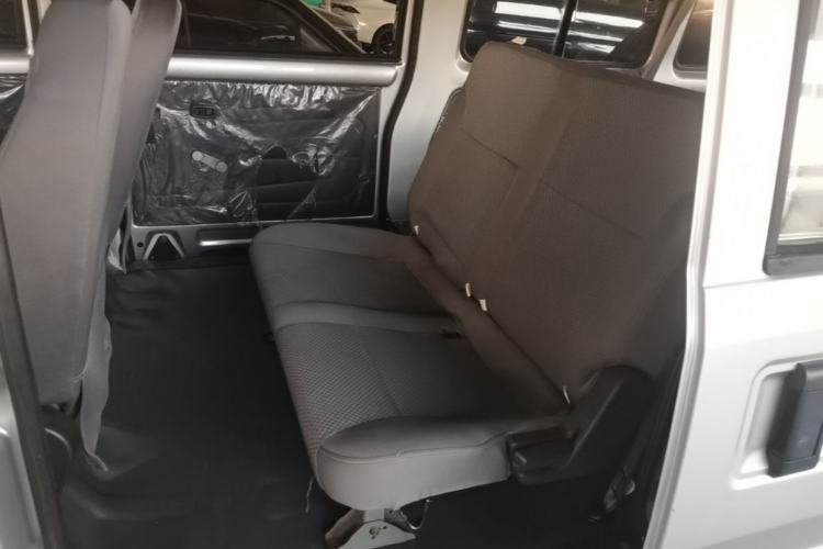 Used Wuling Rongguang 2012 1.5L Extended Basic Version Left Rear Seat