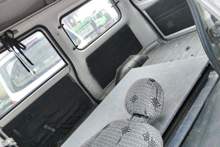 Used Wuling Rongguang 2012 1.2L Extended Basic Version LJY Left Rear Seat