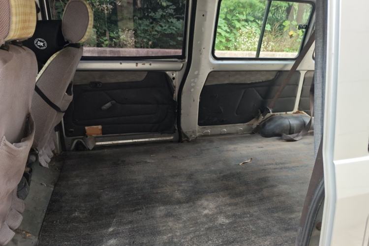 Used Wuling Rongguang 2012 1.5L Extended Basic Version Left Rear Seat