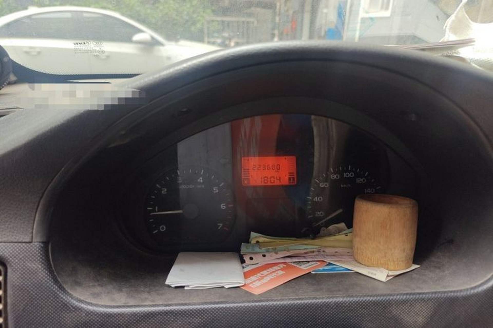 Used Wuling Rongguang 2012 1.2L Extended Basic Version LJY Odometer Close Up