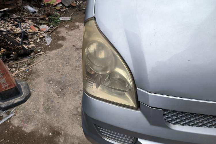 Used Wuling Rongguang 2012 1.2L Extended Basic Version LJY Right Front Headlight