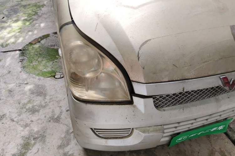 Used Wuling Rongguang 2012 1.2L Extended Basic Version LJY Right Front Headlight