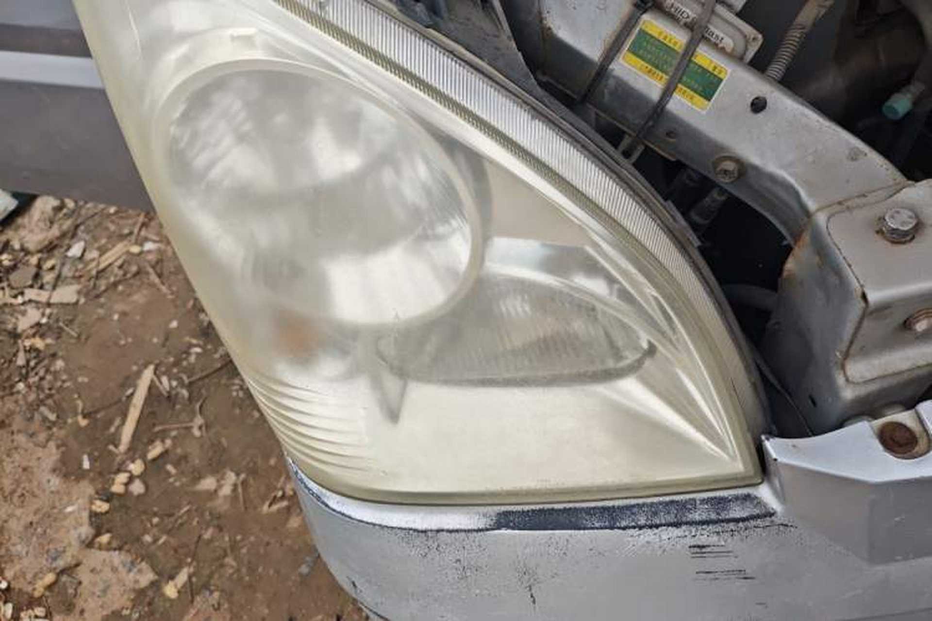 Used Wuling Rongguang 2012 1.5L Extended Basic Version Right Front Headlight