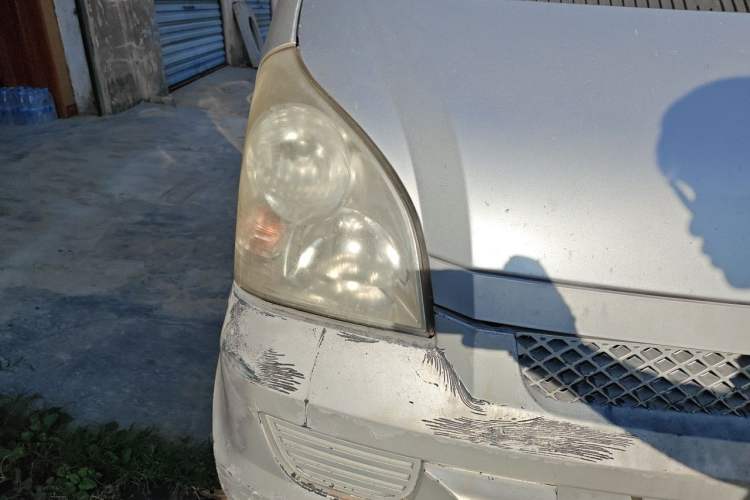 Used Wuling Rongguang 2012 1.2L Extended Basic Version LJY Right Front Headlight