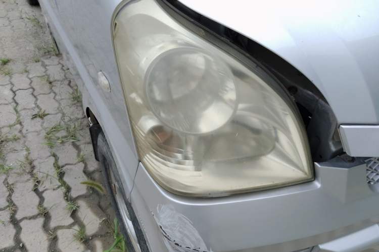 Used Wuling Rongguang 2012 1.2L Extended Basic Version LJY Right Front Headlight