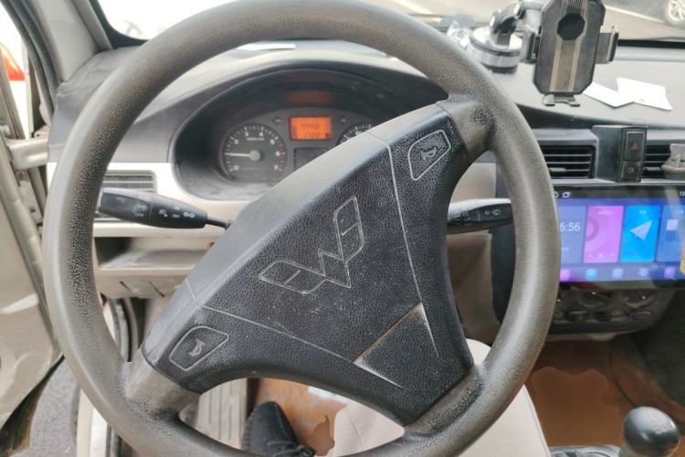 Used Wuling Rongguang 2012 1.2L Extended Standard Version LJY Steering Wheel