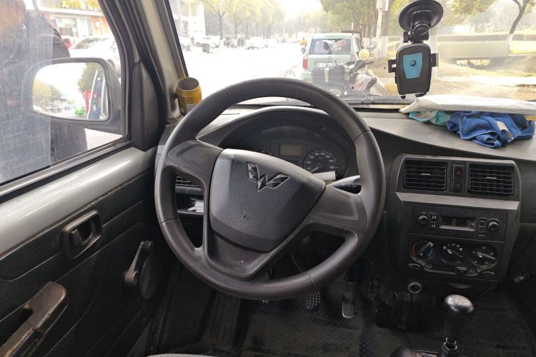 Used Wuling Rongguang 2012 1.2L Extended Basic Version LJY Steering Wheel