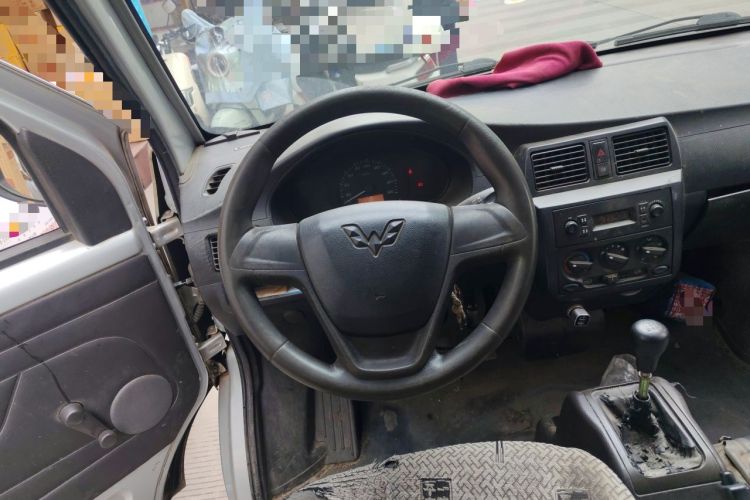 Used Wuling Rongguang 2012 1.5L Extended Basic Version Steering Wheel