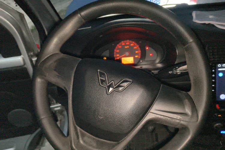 Used Wuling Rongguang 2012 1.5L Extended Basic Version Steering Wheel