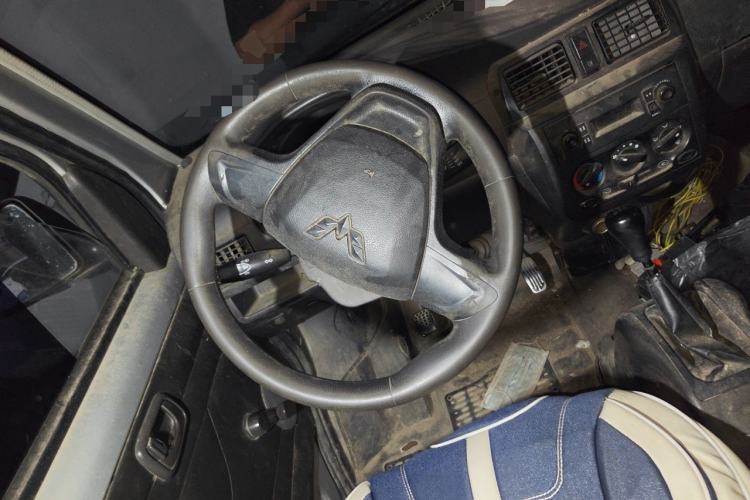 Used Wuling Rongguang 2012 1.2L Extended Basic Version LJY Steering Wheel