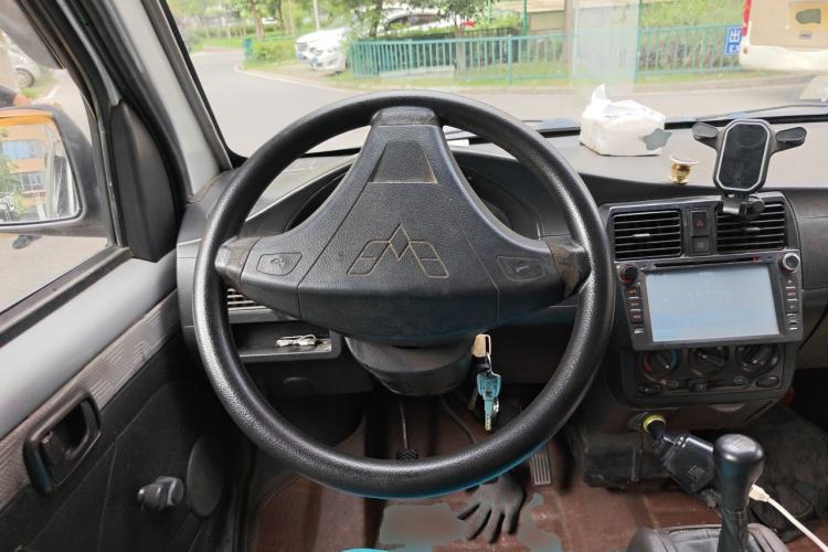 Used Wuling Rongguang 2012 1.5L Extended Basic Version Steering Wheel