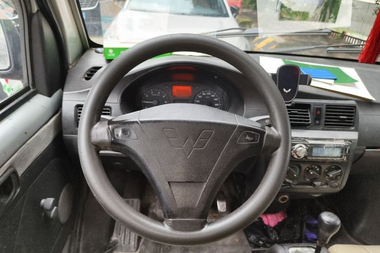 Used Wuling Rongguang 2012 1.2L Extended Basic Version LJY Steering Wheel