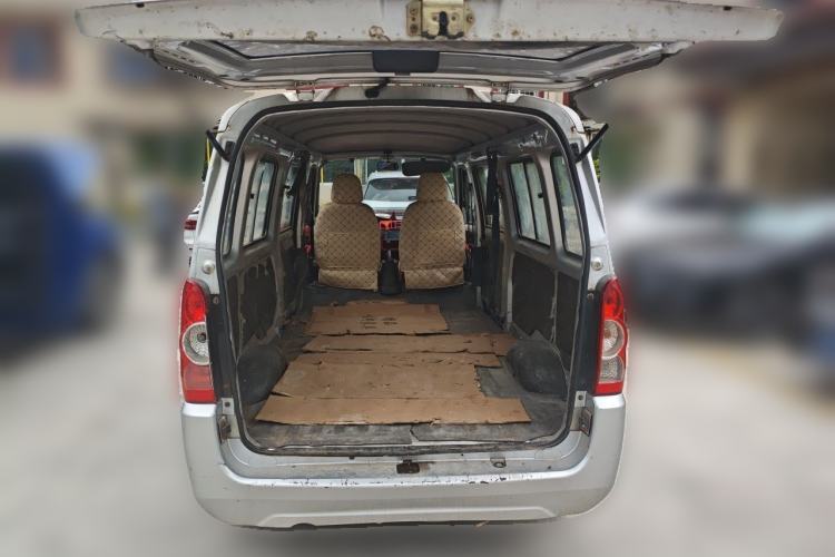 Used Wuling Rongguang 2012 1.2L Extended Basic Version LJY Trunk