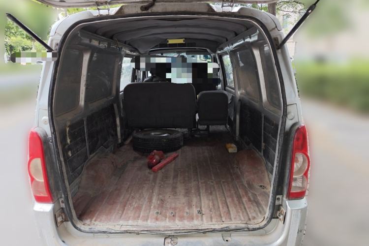 Used Wuling Rongguang 2012 1.5L Extended Basic Version Trunk