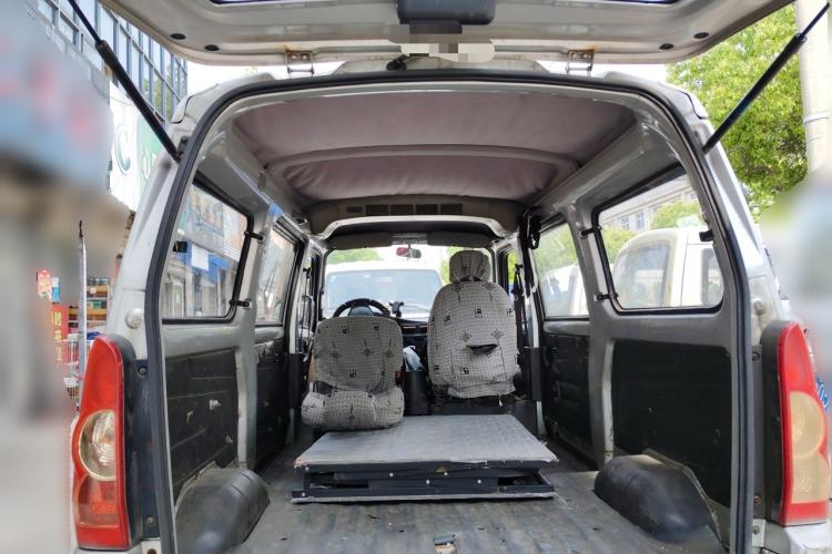 Used Wuling Rongguang 2012 1.2L Extended Basic Version LJY Trunk