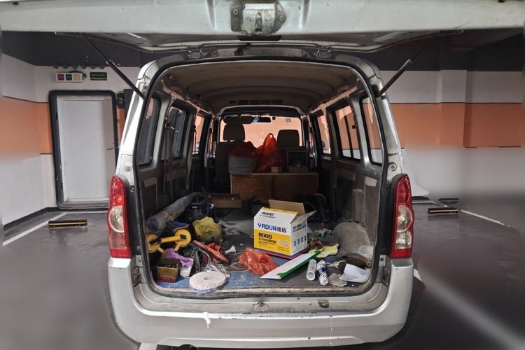 Used Wuling Rongguang 2012 1.5L Extended Standard Version Trunk