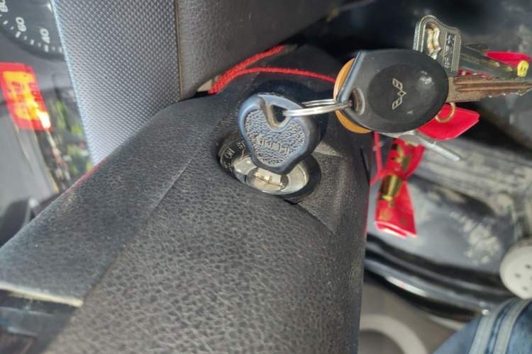 Used Wuling Rongguang 2012 1.5L Extended Basic Version Vehicle Key