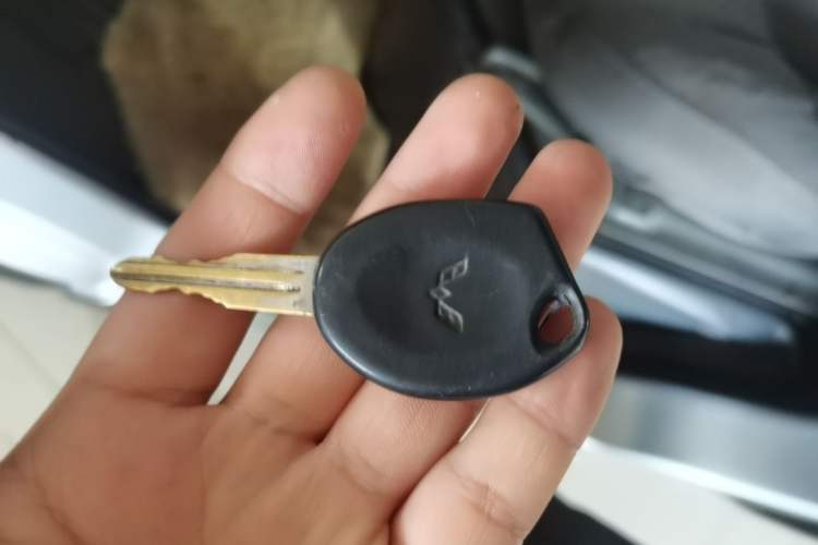 Used Wuling Rongguang 2012 1.5L Extended Basic Version Vehicle Key