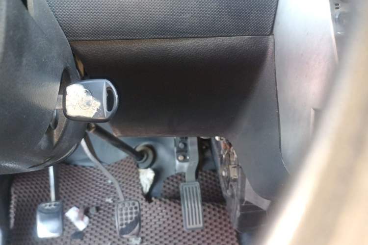 Used Wuling Rongguang 2012 1.5L Extended Basic Version Vehicle Key