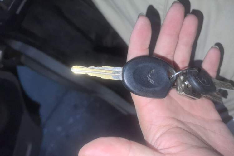 Used Wuling Rongguang 2012 1.2L Extended Basic Version LJY Vehicle Key
